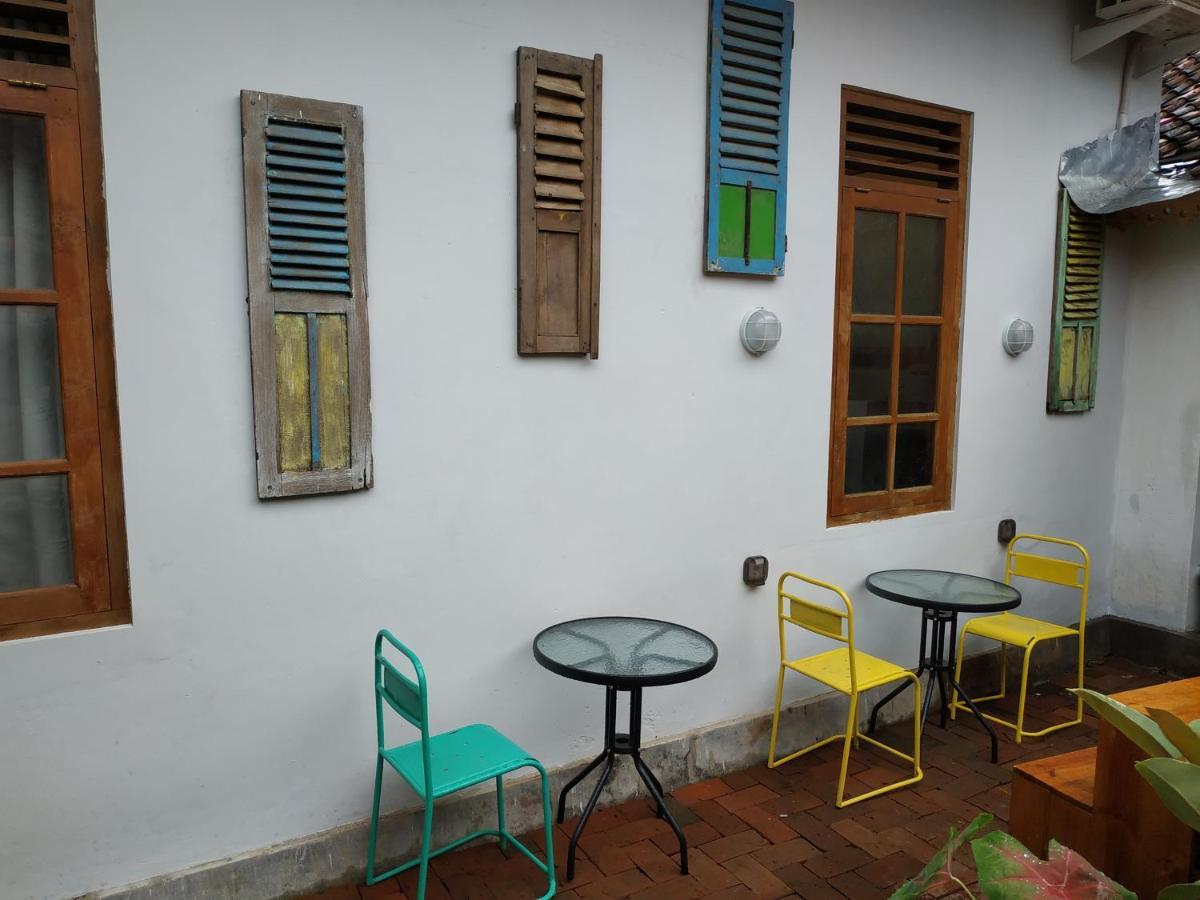 Wonderloft Hostel Jogja Γιογκιακάρτα Εξωτερικό φωτογραφία